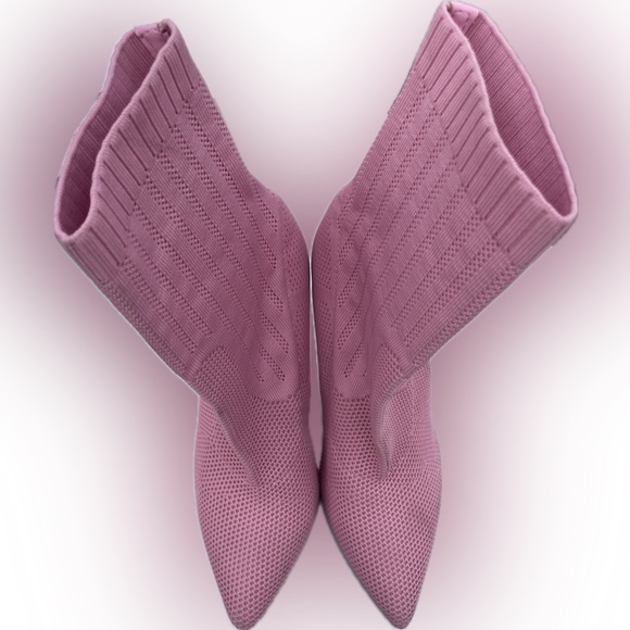 Steve Madden Discreet Booties - Picture 4 of 7